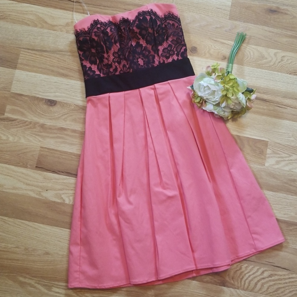 Pink strapless dress with black lace